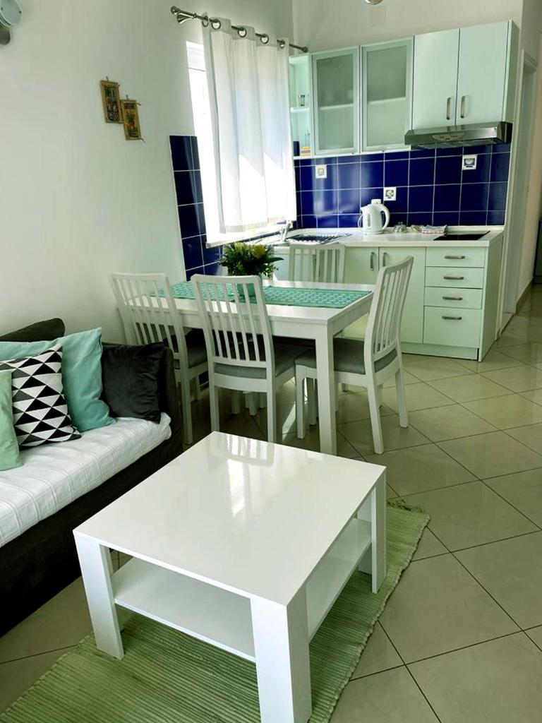 Apartments Ivandic Tučepi Exteriör bild